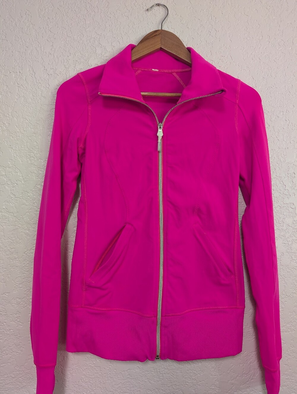 Lululemon Contempo Jacket Size 6